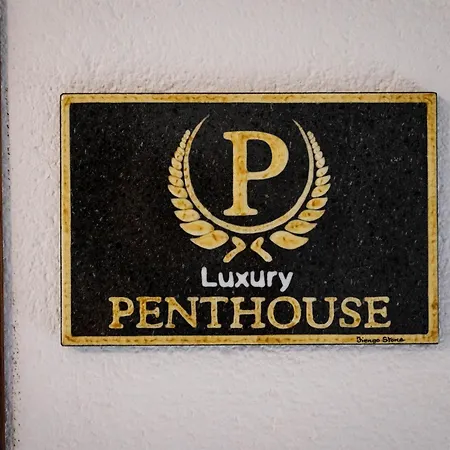 Luxury Penthouse *